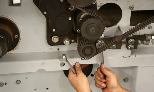 Niezbędne wskazówki dotyczących konserwacji maszyn przemysłowych Niezbędne wskazówki dotyczących konserwacji maszyn przemysłowych